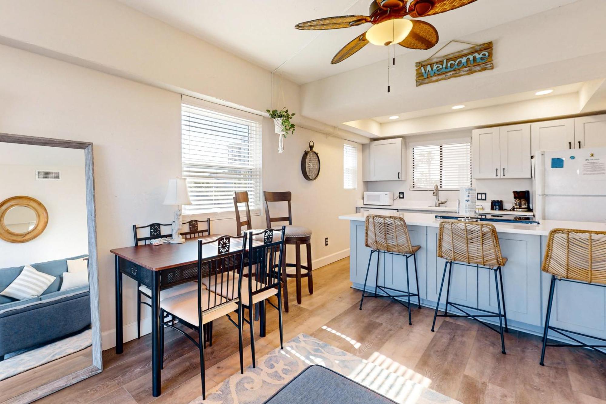 Jax Beach Oceanfront Getaway 杰克逊维尔海滩 客房 照片